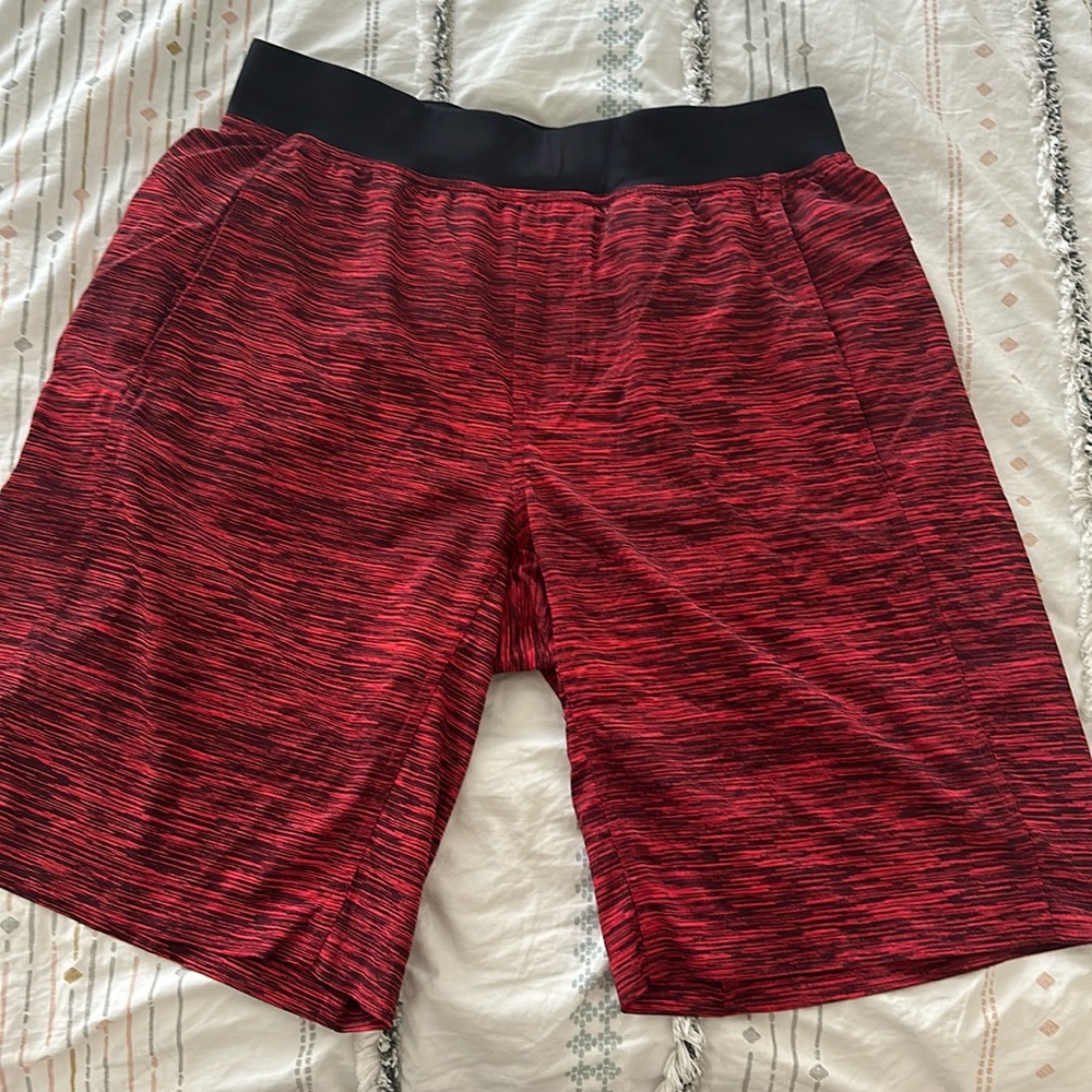Men’s lululemon Core Shorts